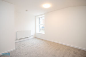 Bedroom- click for photo gallery